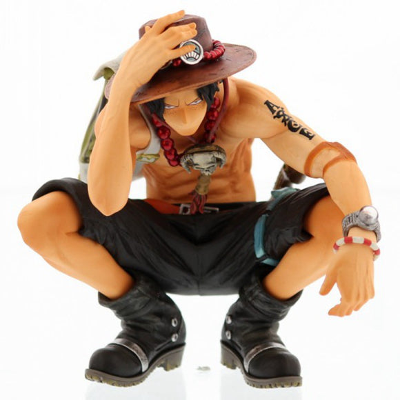 One piece ace squatting action figure